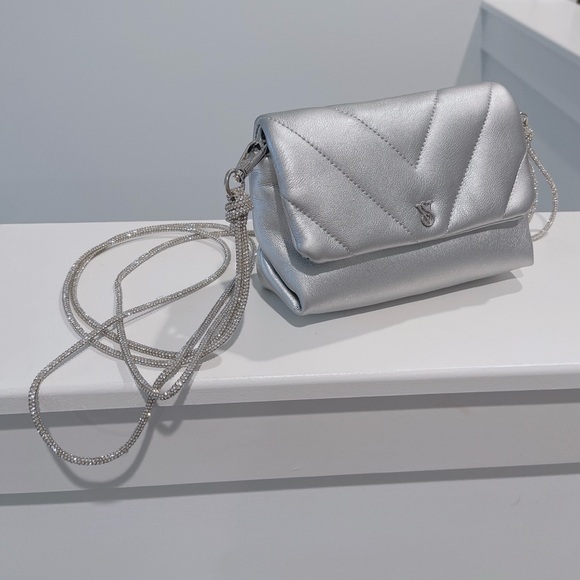 Victoria's Secret Metallic Silver Crossbody Bag - Picture 2 of 4